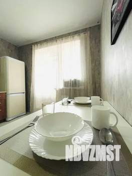 1-к квартира, посуточно, 40м2, 5/20 этаж