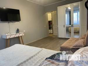 1-к квартира, посуточно, 38м2, 7/18 этаж