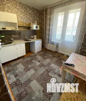 1-к квартира, посуточно, 38м2, 1/14 этаж