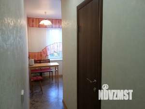 1-к квартира, посуточно, 33м2, 4/9 этаж