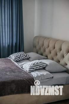 Студия квартира, посуточно, 30м2, 1/15 этаж