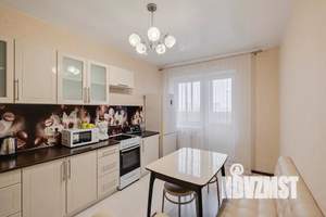 2-к квартира, посуточно, 48м2, 10/18 этаж