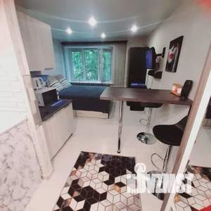 Студия квартира, посуточно, 18м2, 2/5 этаж