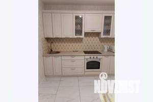 1-к квартира, посуточно, 42м2, 7/15 этаж