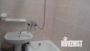 1-к квартира, посуточно, 33м2, 4/9 этаж