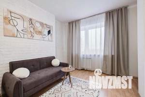 1-к квартира, посуточно, 42м2, 17/18 этаж