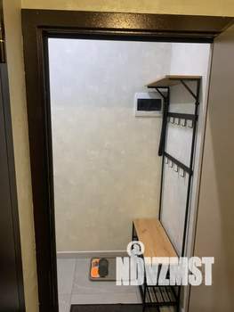 Студия квартира, посуточно, 25м2, 1/18 этаж