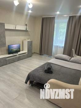 1-к квартира, посуточно, 40м2, 4/5 этаж