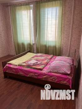 1-к квартира, посуточно, 42м2, 8/17 этаж