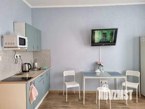 Студия квартира, посуточно, 20м2, 3/18 этаж