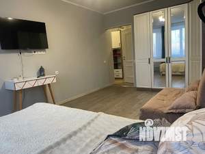 1-к квартира, посуточно, 38м2, 7/18 этаж