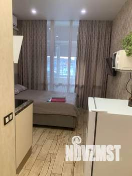 Студия квартира, посуточно, 20м2, 1/20 этаж