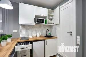 1-к квартира, посуточно, 13м2, 1/1 этаж