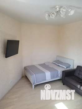 1-к квартира, посуточно, 40м2, 3/16 этаж