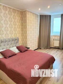 1-к квартира, посуточно, 47м2, 1/1 этаж