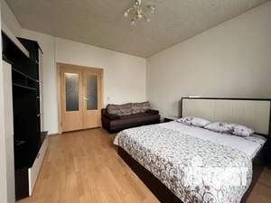 1-к квартира, посуточно, 40м2, 10/17 этаж