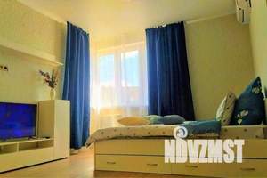 1-к квартира, посуточно, 50м2, 2/17 этаж