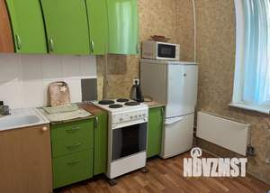 1-к квартира, посуточно, 42м2, 8/17 этаж