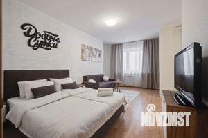 1-к квартира, посуточно, 42м2, 1/1 этаж