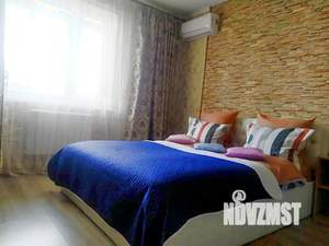 Студия квартира, посуточно, 35м2, 10/14 этаж