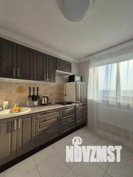 1-к квартира, посуточно, 54м2, 1/1 этаж