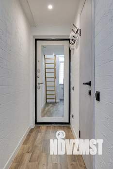 Студия квартира, посуточно, 15м2, 1/9 этаж