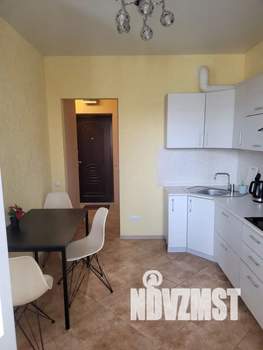 1-к квартира, посуточно, 40м2, 3/16 этаж