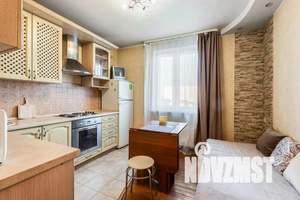 1-к квартира, посуточно, 36м2, 5/17 этаж