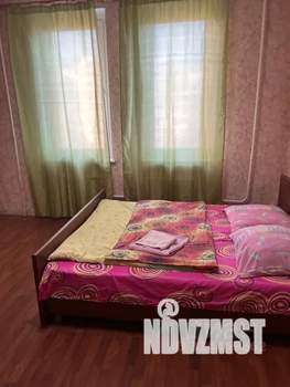 1-к квартира, посуточно, 42м2, 8/17 этаж