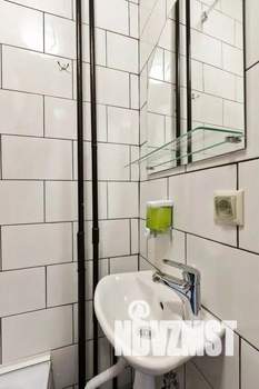 1-к квартира, посуточно, 12м2, 1/1 этаж