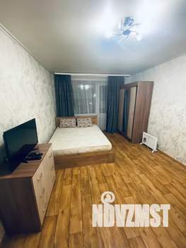 1-к квартира, посуточно, 38м2, 2/9 этаж