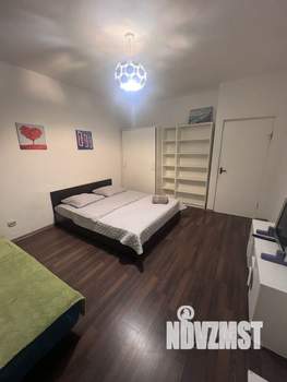 1-к квартира, посуточно, 40м2, 10/19 этаж