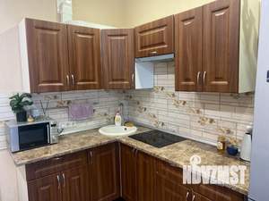 1-к квартира, посуточно, 45м2, 3/9 этаж