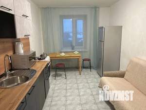 1-к квартира, посуточно, 40м2, 5/15 этаж