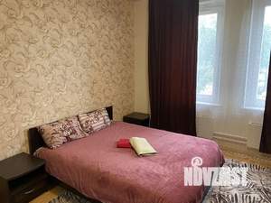 1-к квартира, посуточно, 38м2, 1/14 этаж