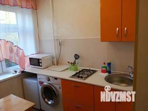 1-к квартира, посуточно, 33м2, 4/9 этаж