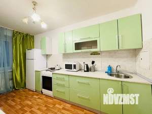 1-к квартира, посуточно, 40м2, 13/15 этаж