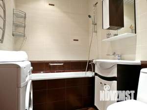 1-к квартира, посуточно, 40м2, 8/17 этаж