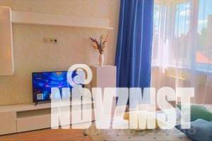 1-к квартира, посуточно, 50м2, 2/17 этаж