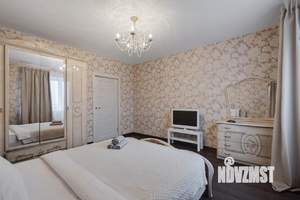 2-к квартира, посуточно, 52м2, 1/1 этаж