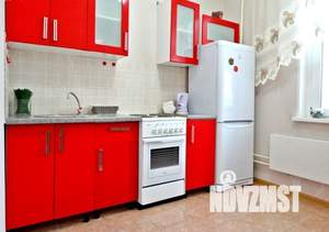 1-к квартира, посуточно, 40м2, 7/17 этаж