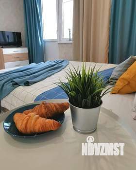 1-к квартира, посуточно, 40м2, 14/17 этаж