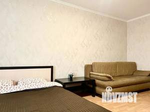 1-к квартира, посуточно, 38м2, 3/17 этаж