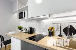 1-к квартира, посуточно, 12м2, 2/18 этаж