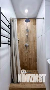 1-к квартира, посуточно, 13м2, 1/1 этаж