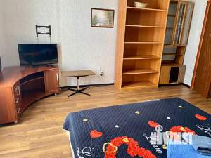 1-к квартира, посуточно, 42м2, 17/17 этаж