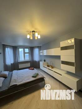 3-к квартира, посуточно, 86м2, 1/1 этаж