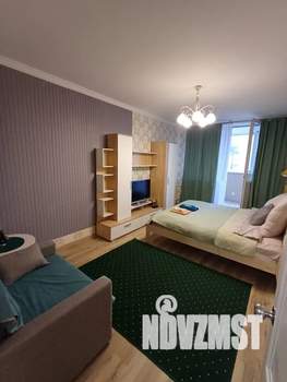 1-к квартира, посуточно, 40м2, 5/17 этаж