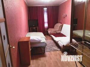 1-к квартира, посуточно, 44м2, 1/1 этаж