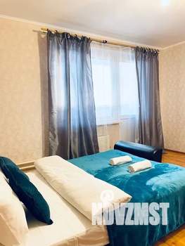 1-к квартира, посуточно, 40м2, 16/16 этаж